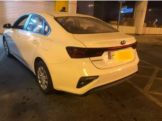 Gebraucht Kia Cerato Zu verkaufen in Doha #5415 - 1  image 